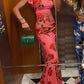 Maxikjole i cheongsam-stil med volanger og vide ermer med rosa blomstertrykk