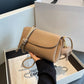 High end mote crossbody-veske for kvinner med elefantanheng