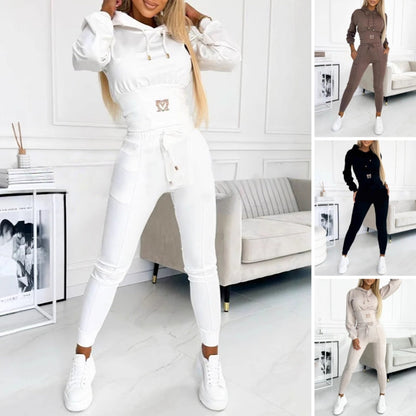 Todelt joggedress for kvinner med hette