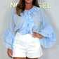Elegant bluse med løse volanger og knapp foran for kvinner