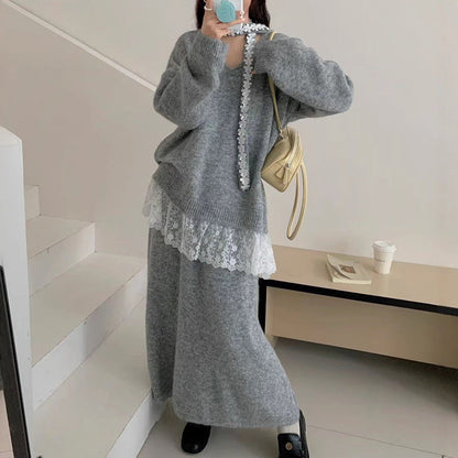 2-delers sett med strikket genser og skjørt for kvinner