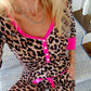 Pyjamasett for kvinner med leopardmønster