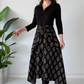 ✨ Nytt & nå på tilbud: Tettsittende Fit & Flare Midi-kjole med sløyfebelte