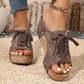 Peep-toe-sandaler med kilehæl for damer