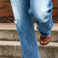 👖 50 % RABATT NÅ! 🔥 Slim fit-jeans med utvidet ben i slitt look for damer – Elastisk denim og vintage-look – Slitte detaljer, flatterende passform – perfekt til avslappede dager eller en rå street-stil ✨