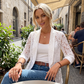 Elegant blazer med blomstermønster i blonder for damer