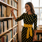 👗🌸 Elegant kjole i retrostil med polka-mønster – tidløs og feminin
