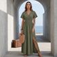 👗🌸 Elegant maxikjole med V-hals og spalte i siden