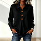 Elegant damebluse med reverskrage og knapper