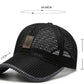 Lett baseballcap som puster om sommeren